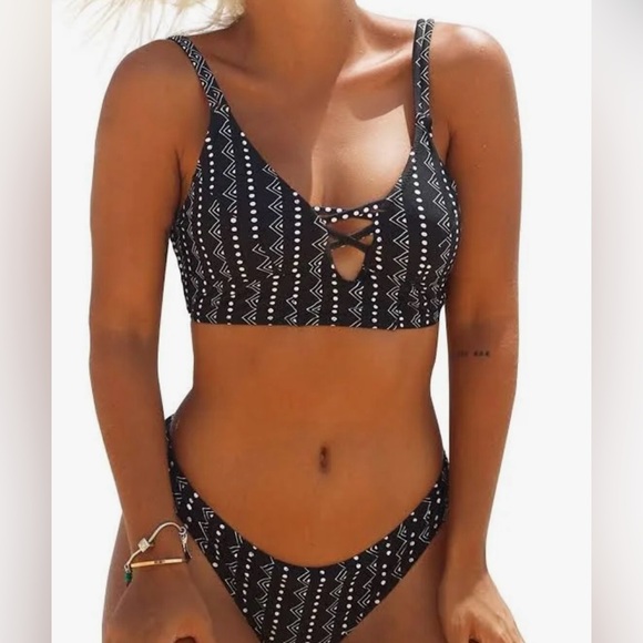 Printed lace up bikini - Picture 1 of 4